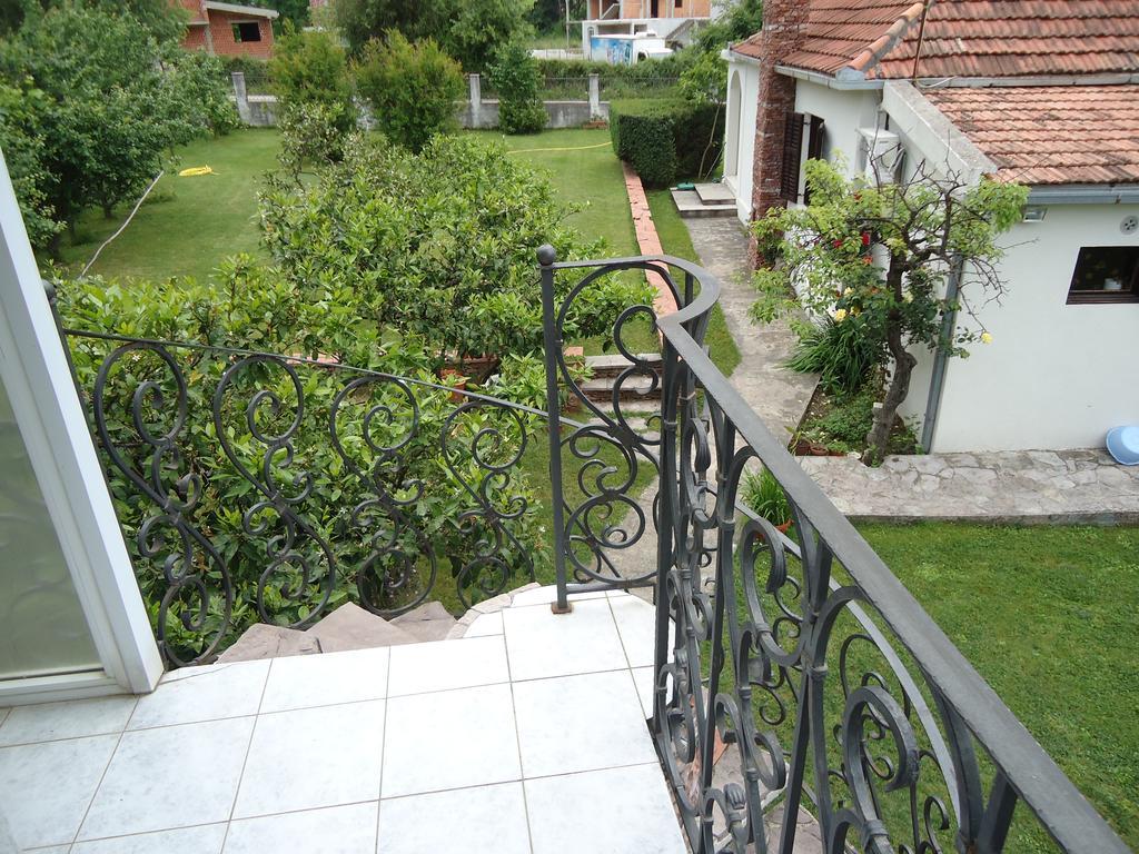 Apartment Odmor Bar Buitenkant foto